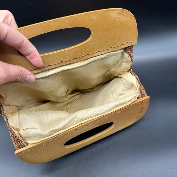 Vintage Floral Tapestry Purse Wooden Handles 1970s Roses Boho Retro As Is - Picture 4 of 12